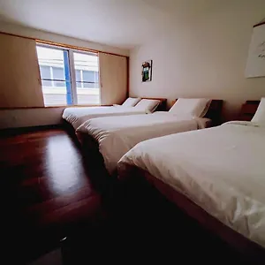 Rooms Tokyo