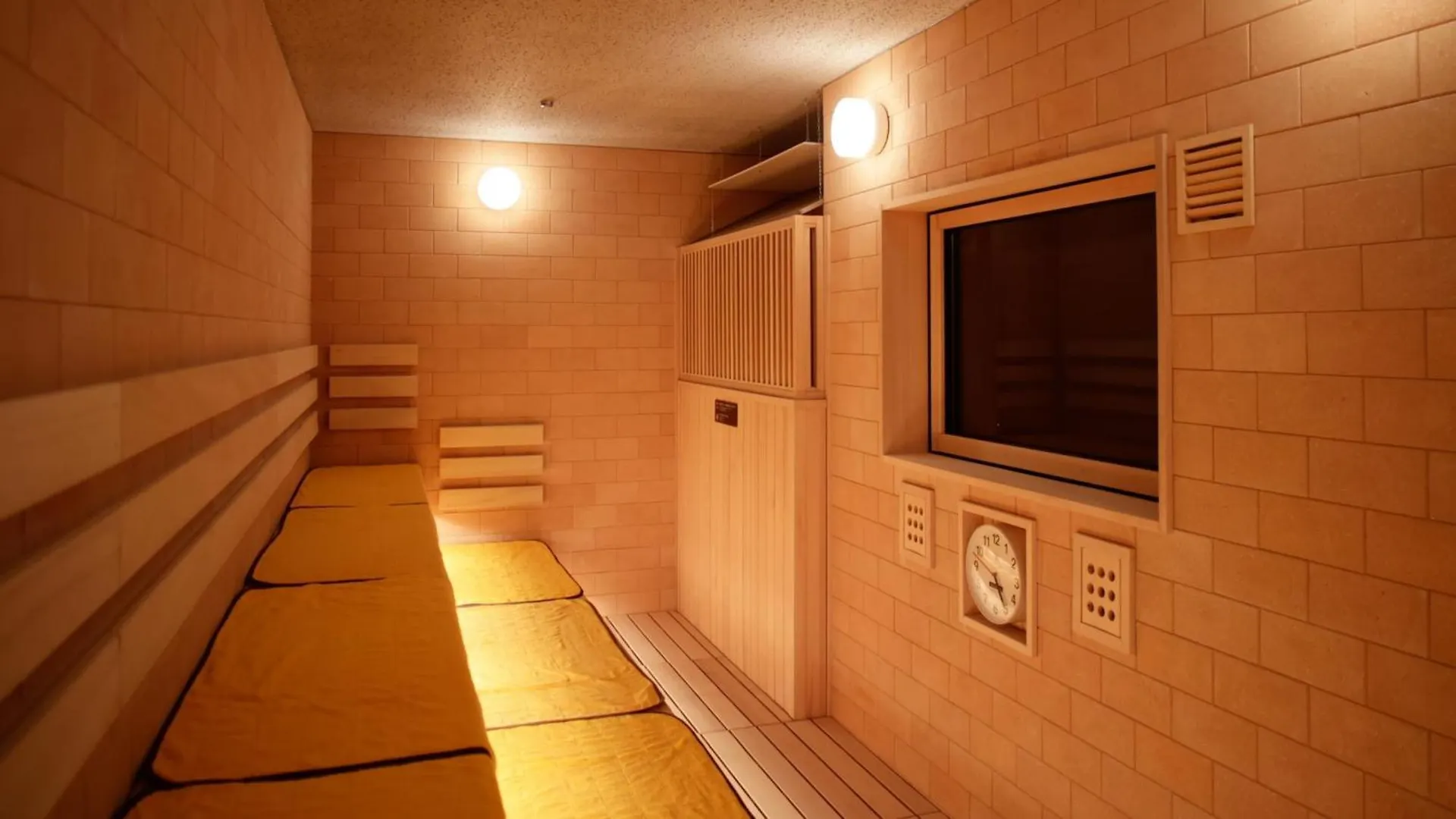 Hotel Dormy Inn Kobe Motomachi Natural Hot Springs